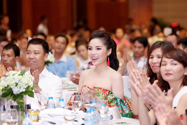 Hoa hậu Nguyễn Cao Kỳ Duyên - Đại sứ thương hiệu của Sơn Hà